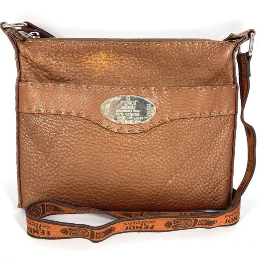 FENDI Selleria logo Crossbody Pochette bag Shoulder Bag Leather Brown Used