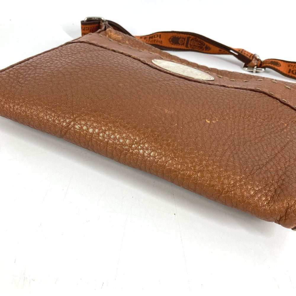 FENDI Selleria logo Crossbody Pochette bag Shoulder Bag Leather Brown Used