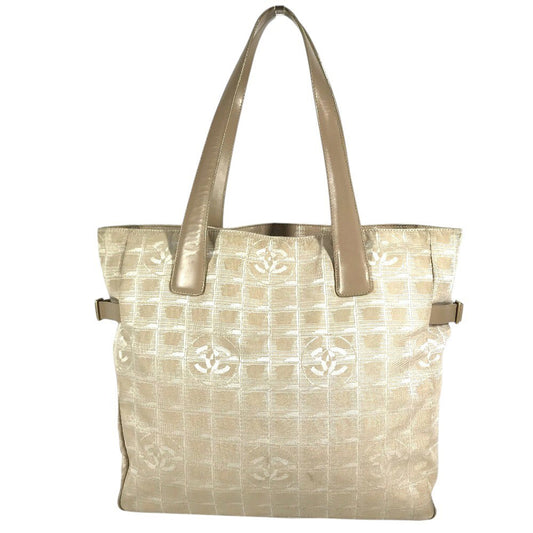 CHANEL A15825 New travel line GM New Travel Line GM Tote bag, shoulder bag, canvas Tote Bag Nylon / Leather Beige Used