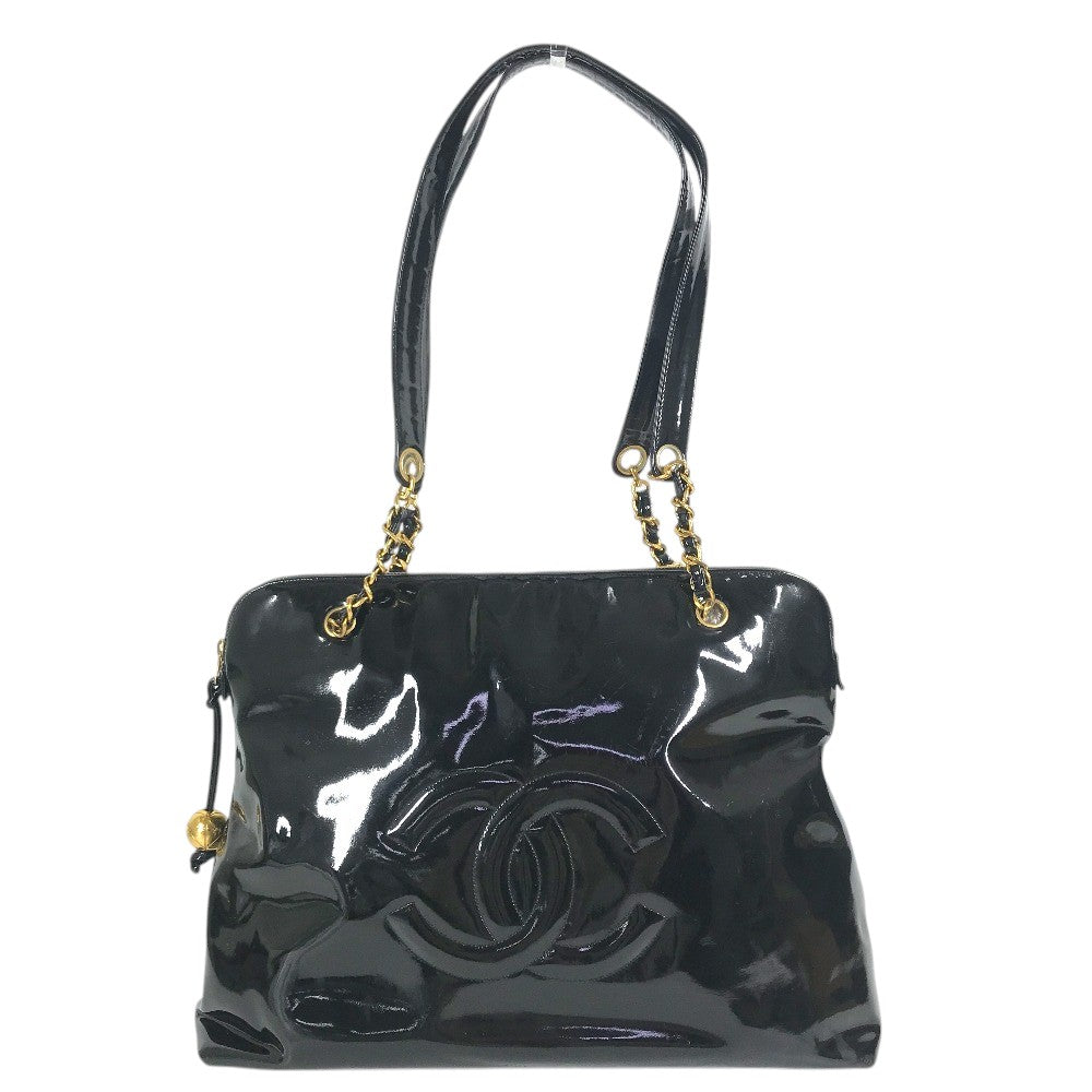 CHANEL vintage Logo CC CC Mark Shoulder bag, enamel, patent leather, GoldHardware Shoulder Bag enamel Black/GoldHardware Used