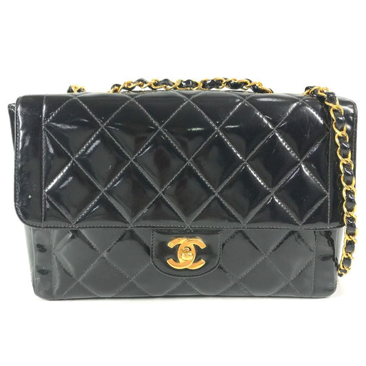CHANEL vintage Matelasse Quilted CC CC Mark Logo Bag Double Chain Chain Bag Flap Shoulder Bag Patent Leather Black/GoldHardware Used