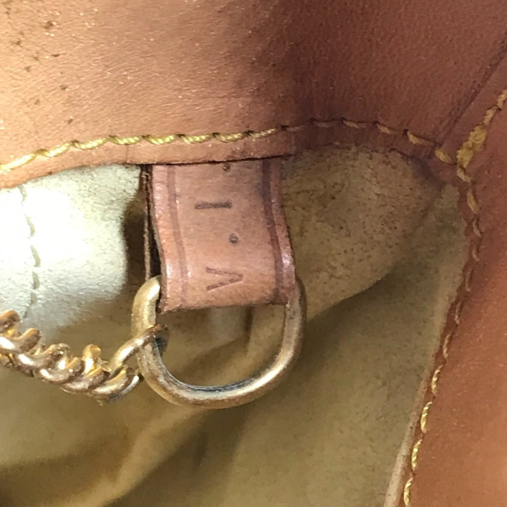 LOUIS VUITTON M42236 モノグラム バケットGM バケツ バケット GM 肩掛け バケツ型 ばけつ トートバッグ カバン ショルダーバッグ モノグラムキャンバス ユニセックス ブラウン