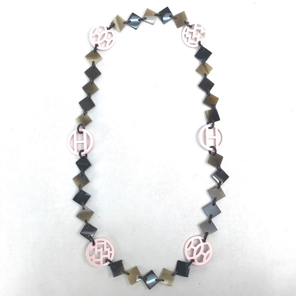 HERMES HAVA Buffalo Horn Necklace for Women in Brown and Light Pink