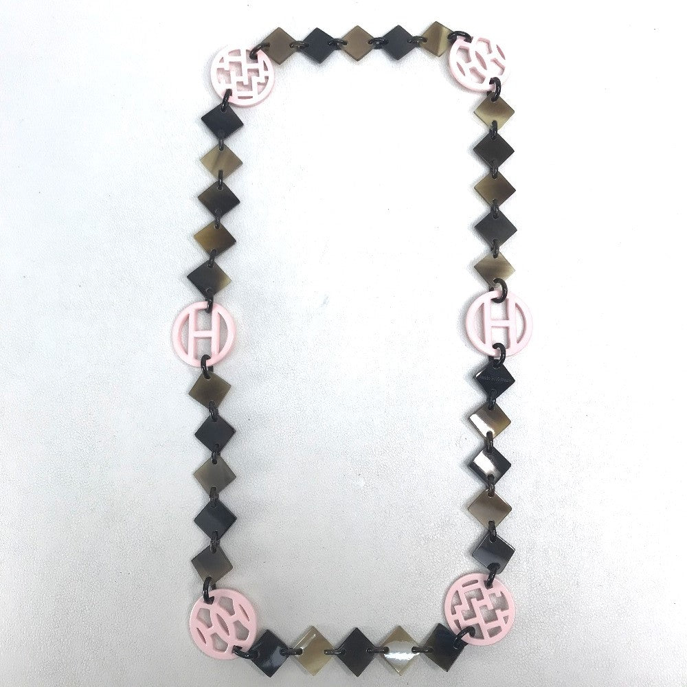 HERMES HAVA Buffalo Horn Necklace for Women in Brown and Light Pink