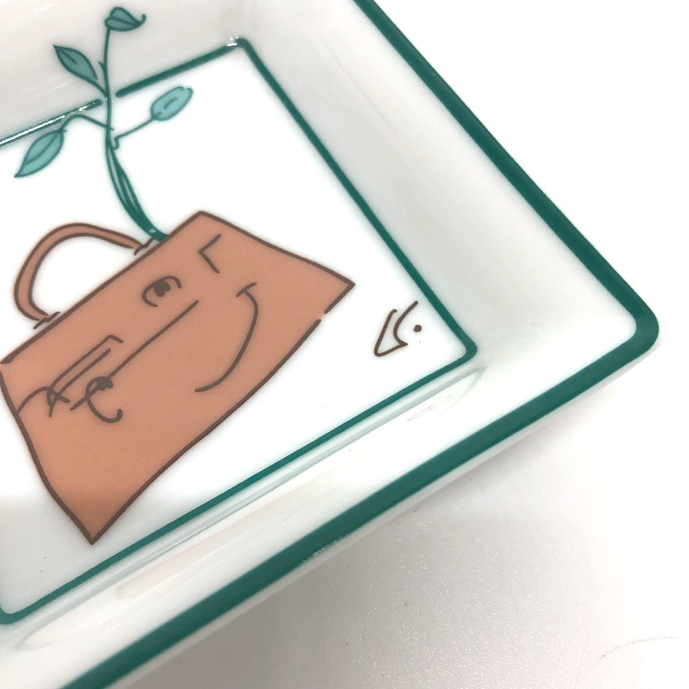HERMES Kelly Doll Ashtray, Mini Tray, Small Item Holder, Ceramic Ashtray, Unisex, White