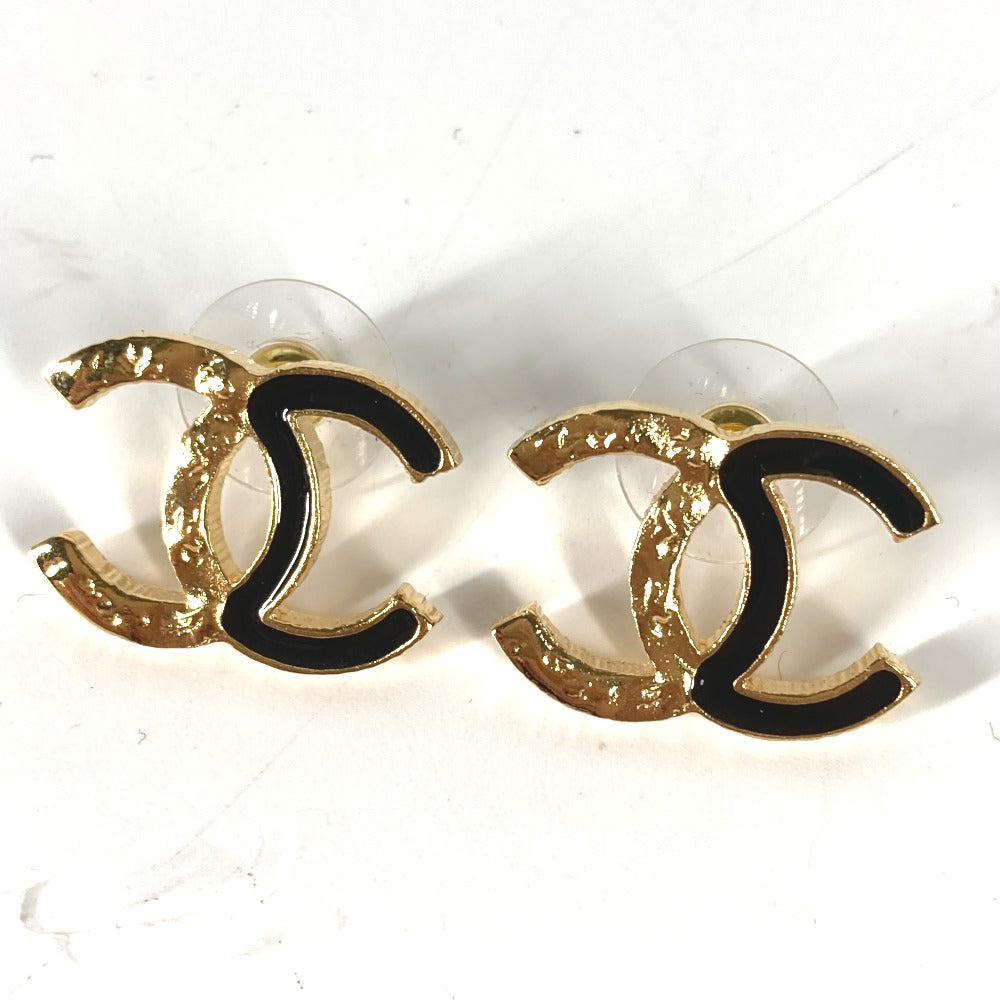 CHANEL 24Ｃ CC ココマーク アクセサリー ピアス メタル レディース ゴールド