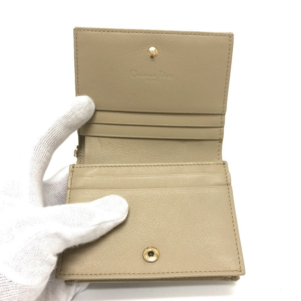 Dior カナージュ レディディオール LADY DIOR ミニウォレット コンパクト 二つ折り財布 財布 ウォレット 2つ折り財布 エナメル レディース ベージュ - brandshop-reference