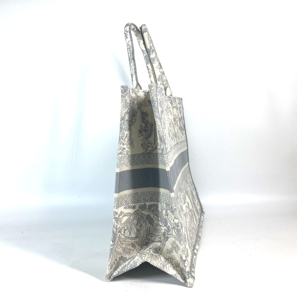 Dior M1286ZTDT_M20I トワルドゥジュイ エンブロイダリー ブックトート ラージ ハンドバッグ トートバッグ キャンバス レディース グレー×オフホワイト - brandshop-reference