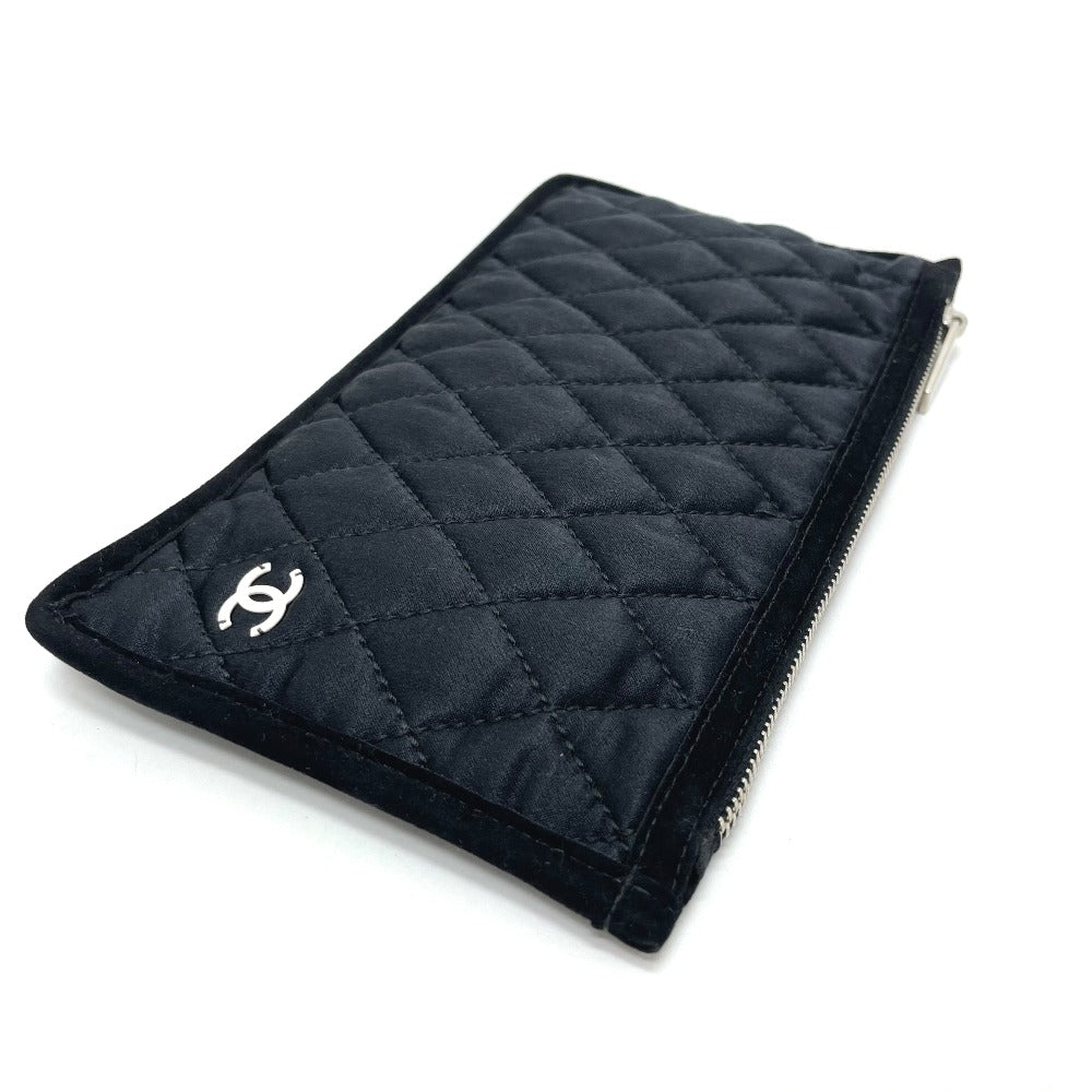 CHANEL CC Coco Mark Eye Mask &amp; Pouch Set, Silk, Unisex, Black