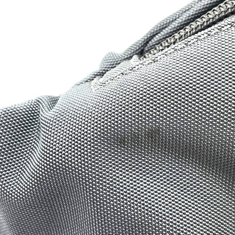 BALENCIAGA 482389 ウエストポーチ エクスプローラー カバン ベルトバッグ ウエストバッグ ナイロン ユニセックス グレー系