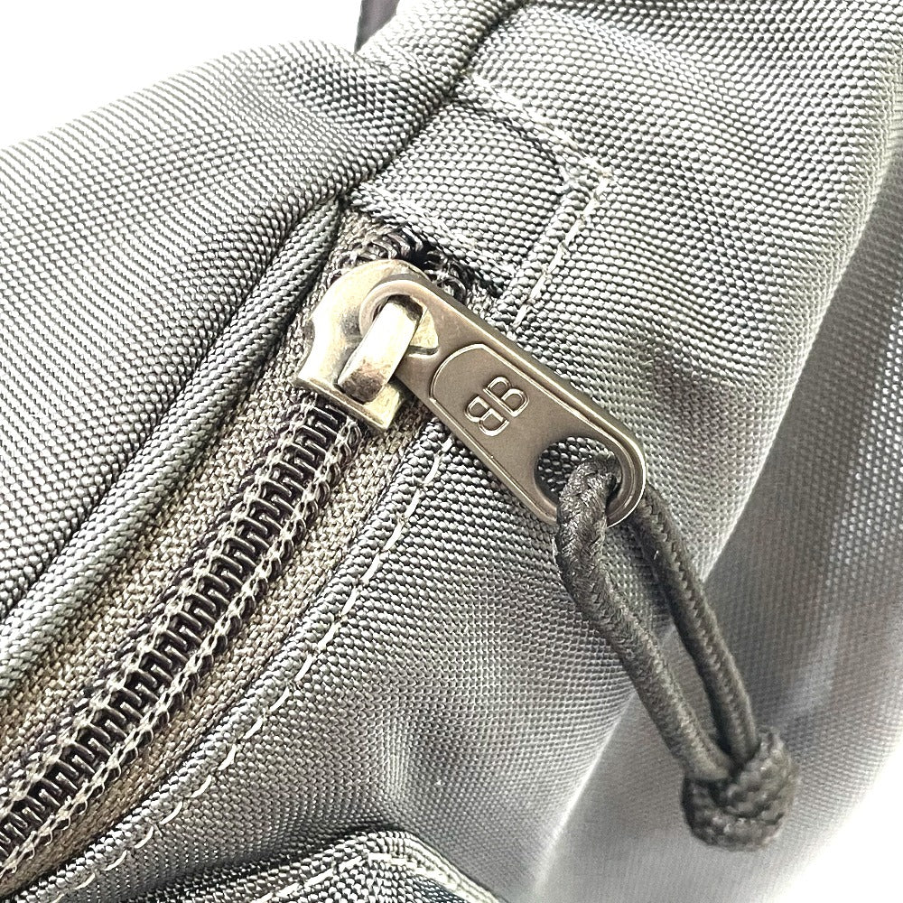 BALENCIAGA 482389 ウエストポーチ エクスプローラー カバン ベルトバッグ ウエストバッグ ナイロン ユニセックス グレー系
