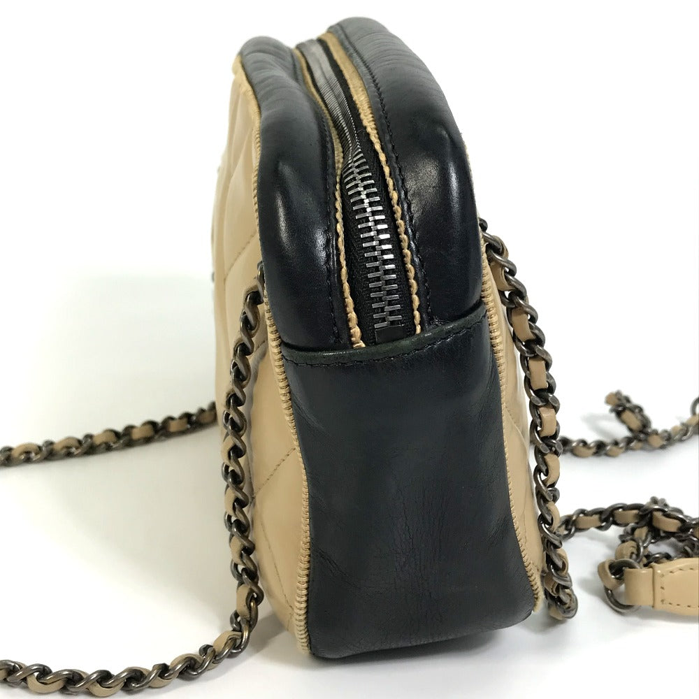 CHANEL CC Coco Mark Ballerine Chain Shoulder Bag in Calf Leather, Beige and Black