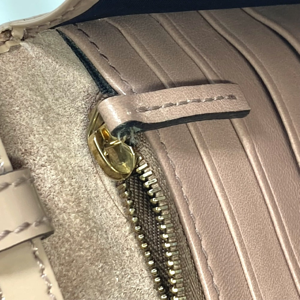 GUCCI 354086 GG/斜め掛け グッチニース/2WAY カバン ショルダーウォレット ショルダーバッグ エナメル レディース ベージュ