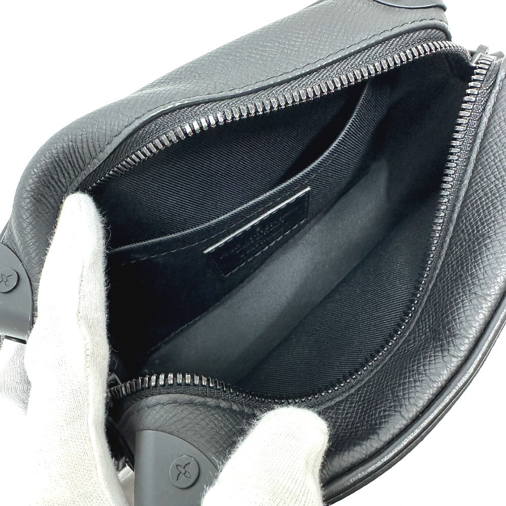 LOUIS VUITTON M30351 Taiga Mini Soft Trunk Shoulder Bag in Taiga Leather, Men's, Black