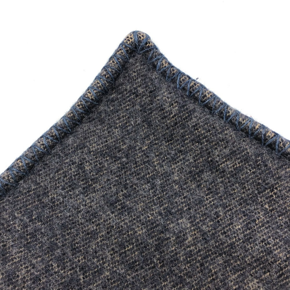 LOUIS VUITTON M70336 ロゴ クッションカバー クッション ウール/カシミヤ ユニセックス ネイビー