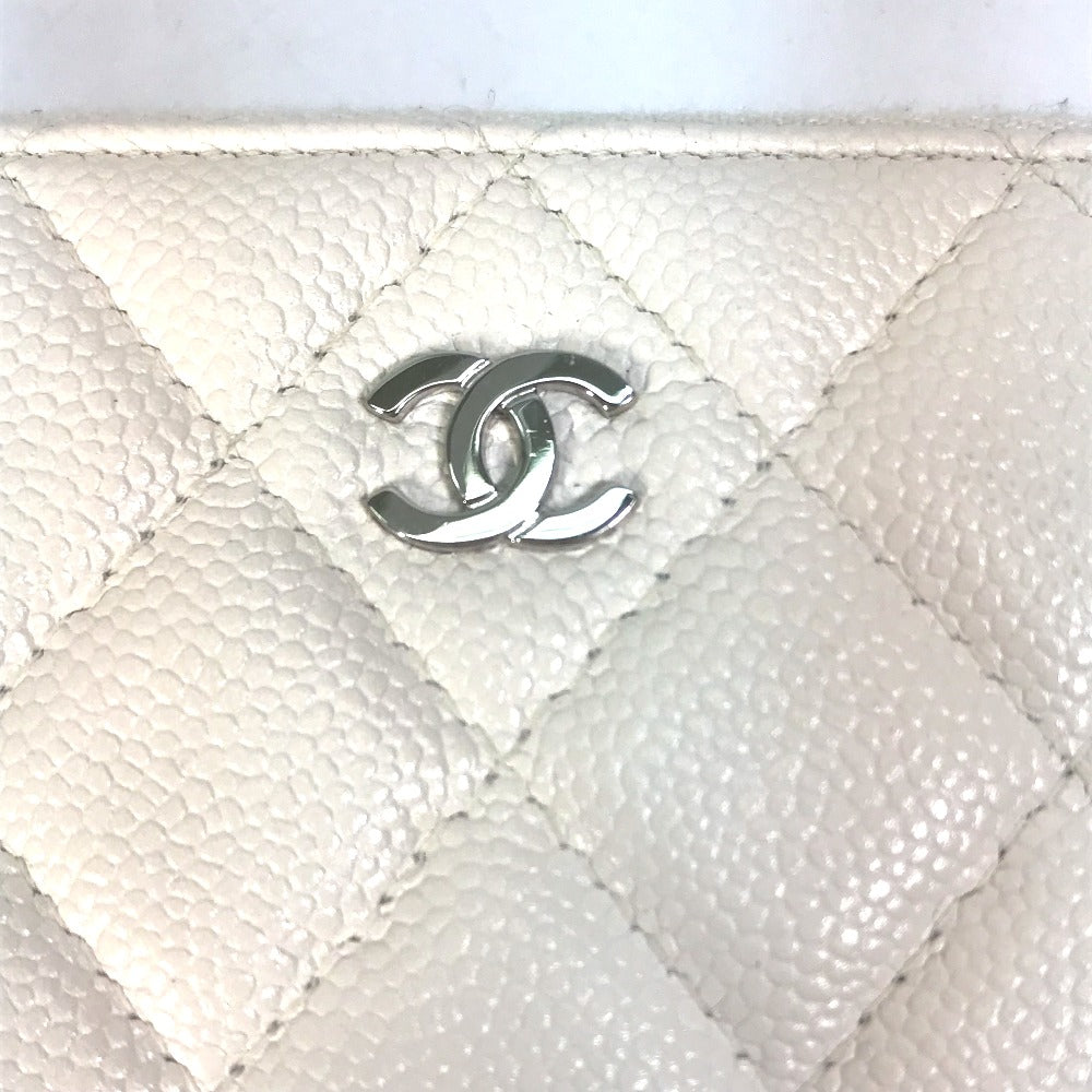 CHANEL A50097 マトラッセ CC ココマーク ラウンドファスナー キルティング ウォレット 長財布 キャビアスキン レディース ホワイト