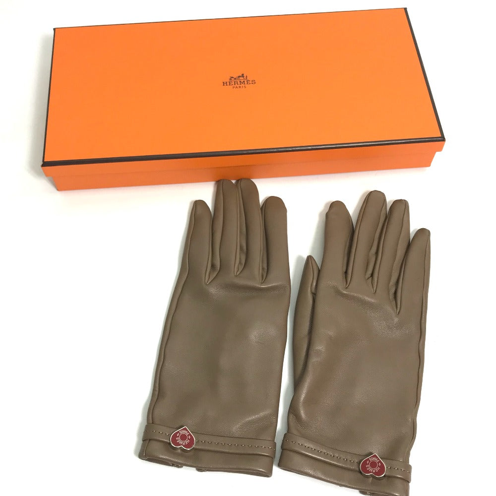 HERMES Heart Dream Love Gloves, Women's Lambskin Etoupe Gloves in Gray