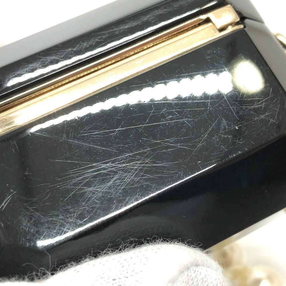 CHANEL AB6425 CC ココマーク AirPodsPro エアポッズケース apple アップル パールショルダー P21A イヤホン ショルダーバッグ イヤフォンケース プラスチック レディース ブラック - brandshop-reference