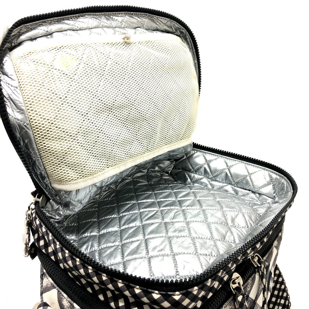 CHANEL チェック ココマーク クーラーバッグ 保冷バッグ カバン ショルダーバッグ キャンバス レディース ホワイト - brandshop-reference