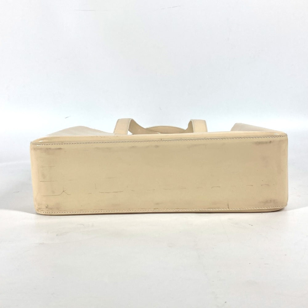 CHANEL ロゴ カバン 肩掛け トートバッグ ショルダーバッグ パテントレザー レディース - brandshop-reference