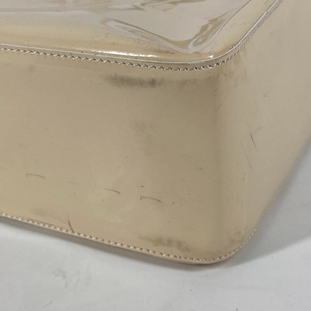 CHANEL ロゴ カバン 肩掛け トートバッグ ショルダーバッグ パテントレザー レディース - brandshop-reference