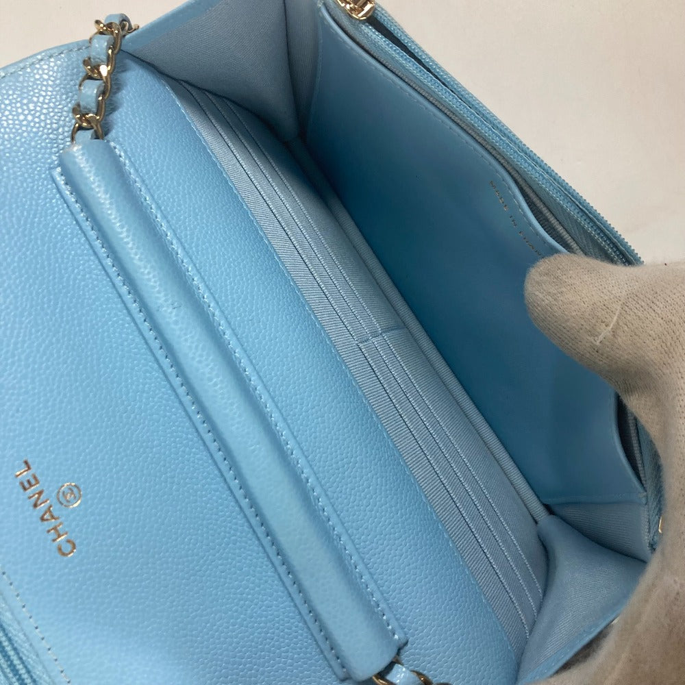 CHANEL AP0250 CCココマーク マトラッセ タイムレスクラシック チェーンウォレット カバン 長財布 チェーンバッグ 斜め掛け ショルダーバッグ キャビアスキン レディース ライトブルー