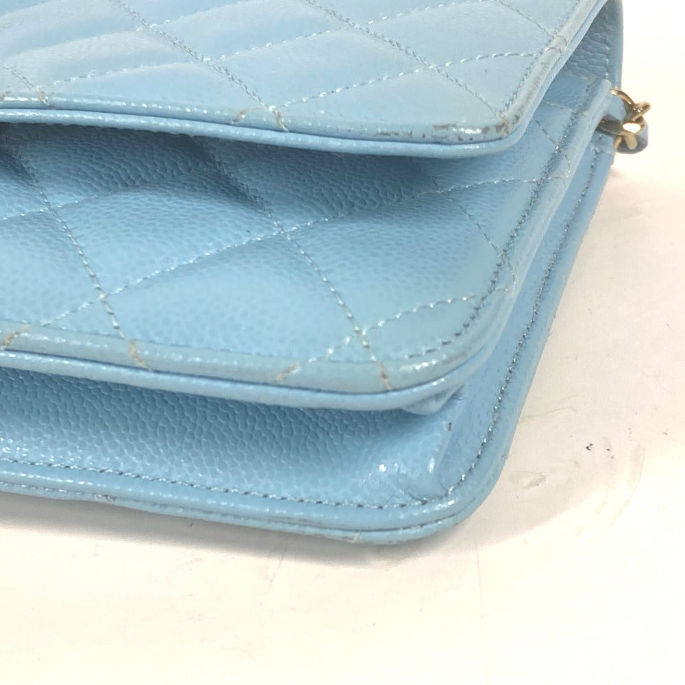 CHANEL AP0250 CCココマーク マトラッセ タイムレスクラシック チェーンウォレット カバン 長財布 チェーンバッグ 斜め掛け ショルダーバッグ キャビアスキン レディース ライトブルー