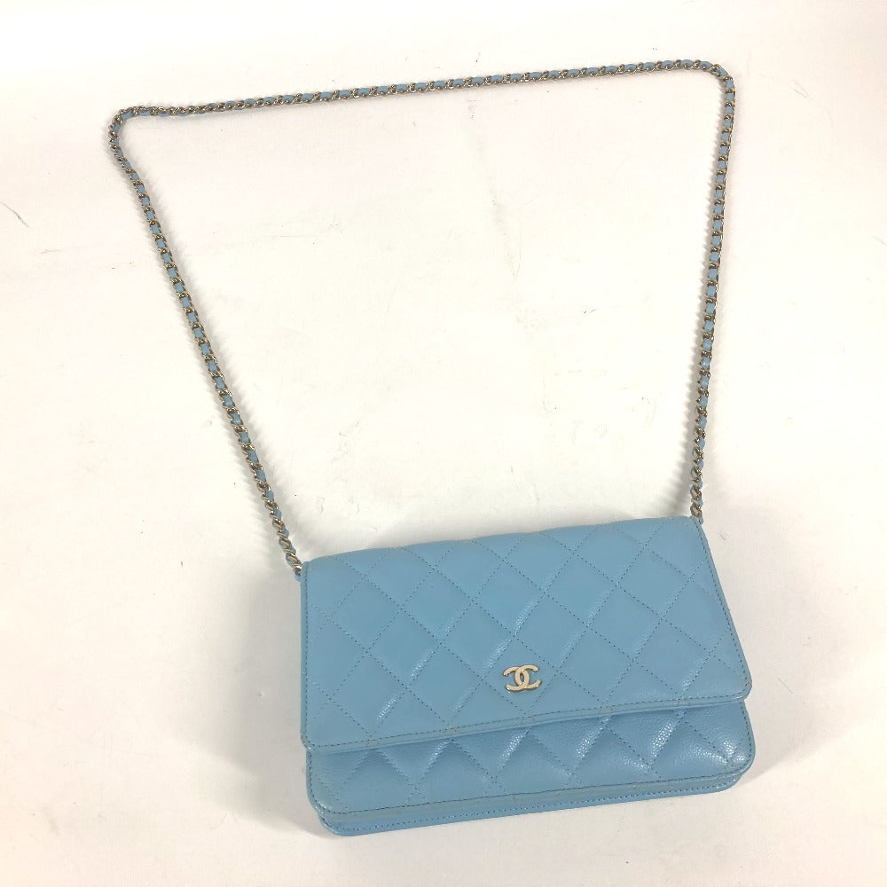 CHANEL AP0250 CCココマーク マトラッセ タイムレスクラシック チェーンウォレット カバン 長財布 チェーンバッグ 斜め掛け ショルダーバッグ キャビアスキン レディース ライトブルー