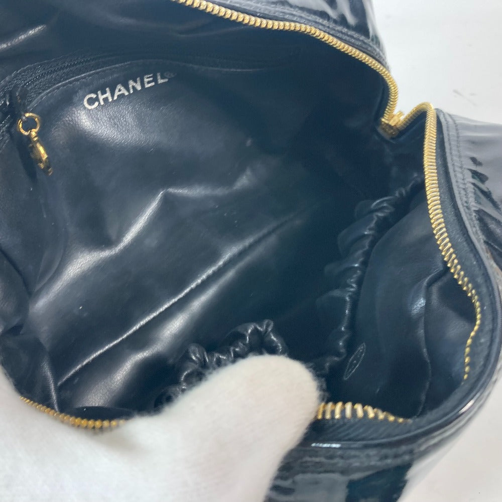 CHANEL コスメポーチ CC ココマーク メイクポーチ 化粧ポーチ エナメル レディース ブラック - brandshop-reference
