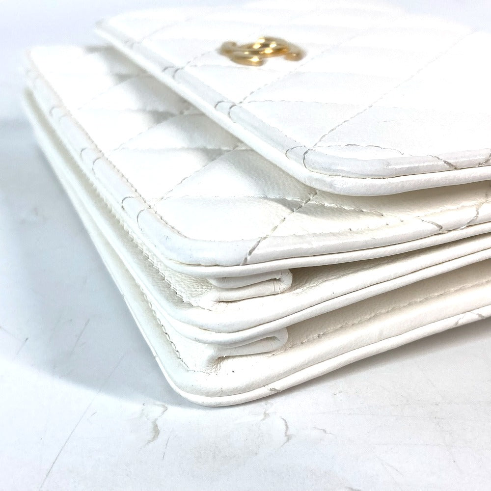 CHANEL Crossbody bag CC CC Mark Frill Chain Wallet Shoulder Bag Long Wallet Leather White/GoldHardware Used