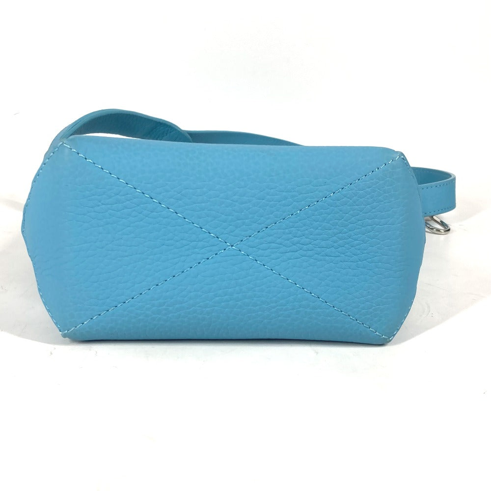 LOUIS VUITTON M21716 LV×YK モノグラムトリヨン ホーボー クルーザー アップリケ カバン 斜め掛け ポシェット ショルダーバッグ トリヨンレザー ユニセックス ブルー