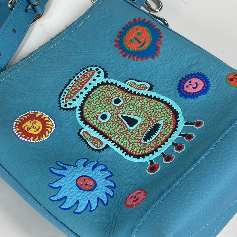 LOUIS VUITTON M21716 LV×YK モノグラムトリヨン ホーボー クルーザー アップリケ カバン 斜め掛け ポシェット ショルダーバッグ トリヨンレザー ユニセックス ブルー