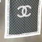 CHANEL 大判 ロゴ ポーチ付き  インテリア ひざかけ ブランケット ウール レディース ブラック - brandshop-reference