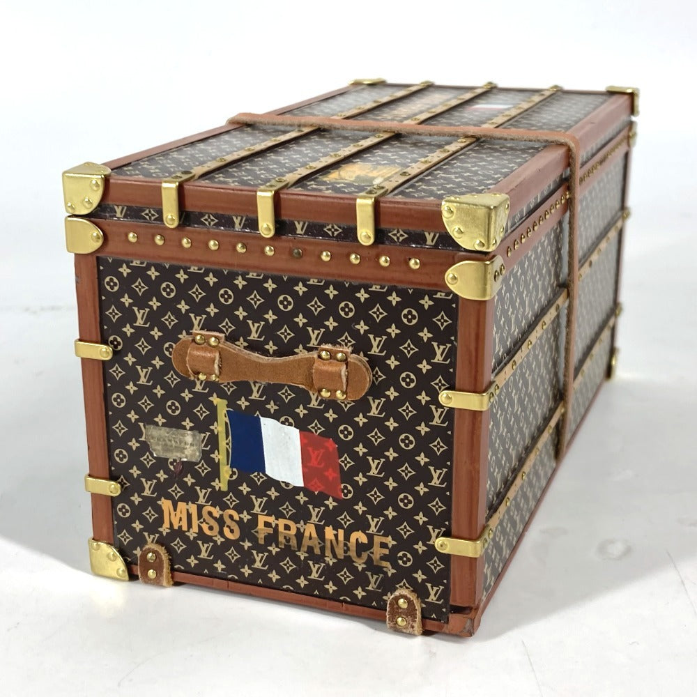 LOUIS VUITTON  M99408  モノグラム ノベルティ ミス フランス トランク オブジェ ペーパーウェイト 文鎮 オブジェ レザー ユニセックス ブラウン - brandshop-reference