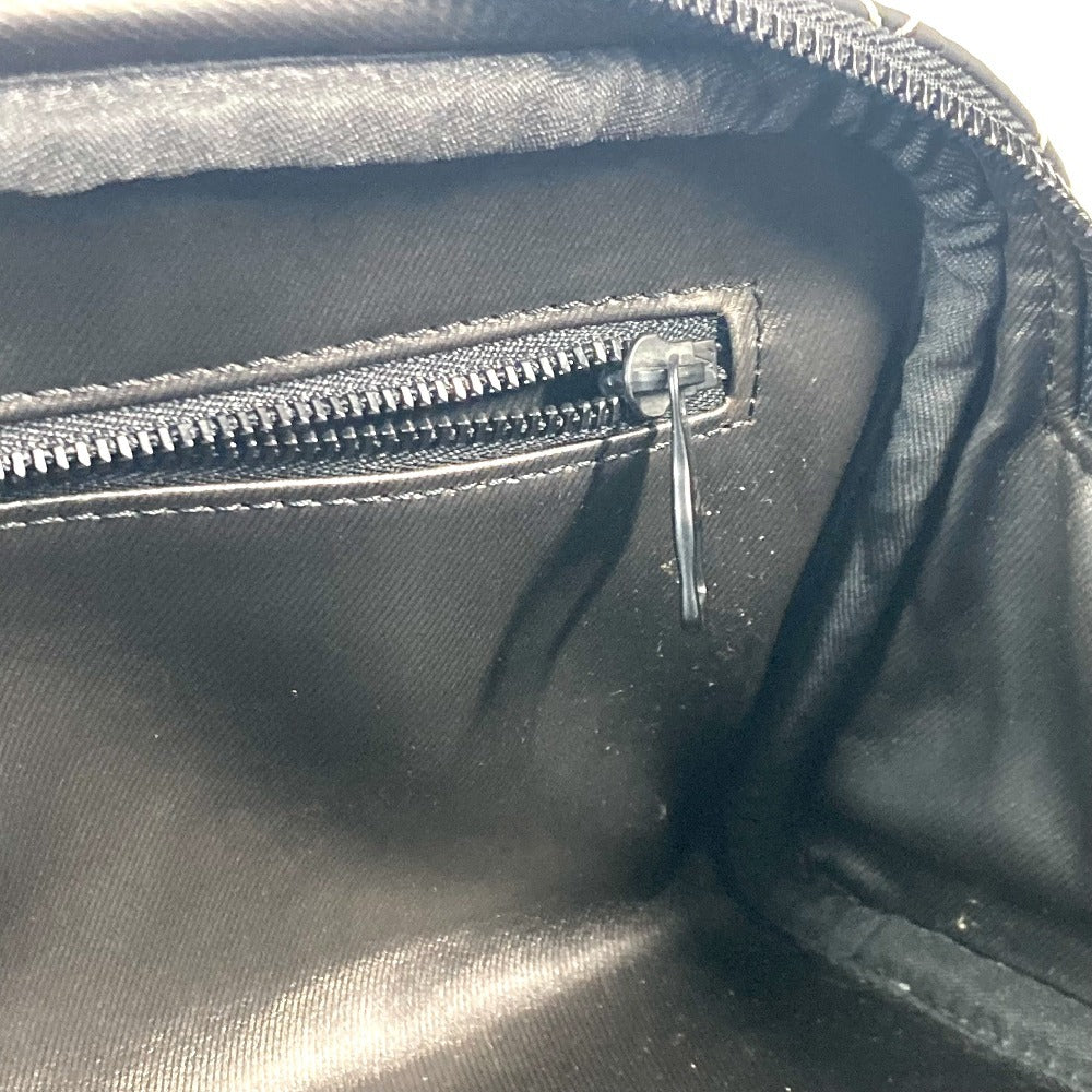 LOUIS VUITTON M21435 LV スノー コレクション ドップキット ポーチ カバン セカンドバッグ クラッチバッグ ナイロン ユニセックス ブラック - brandshop-reference