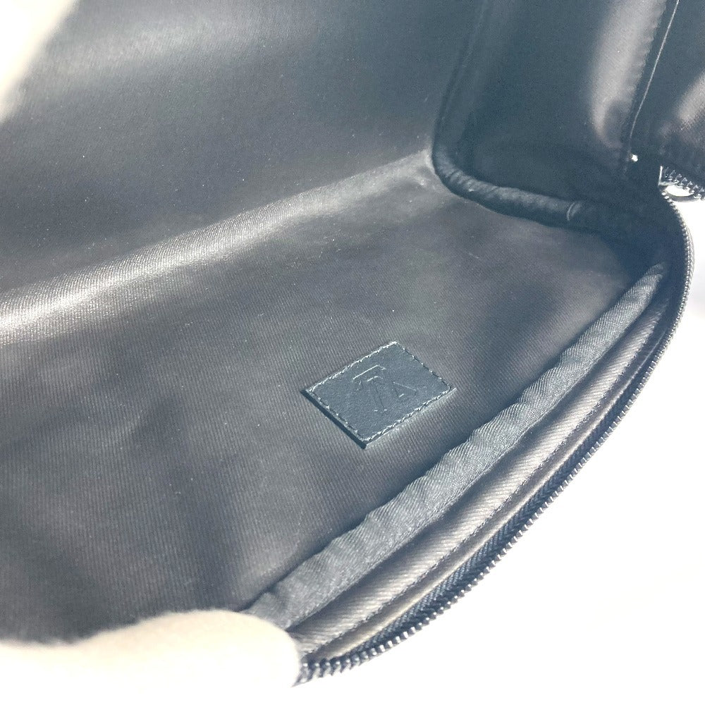 LOUIS VUITTON M21435 LV スノー コレクション ドップキット ポーチ カバン セカンドバッグ クラッチバッグ ナイロン ユニセックス ブラック - brandshop-reference