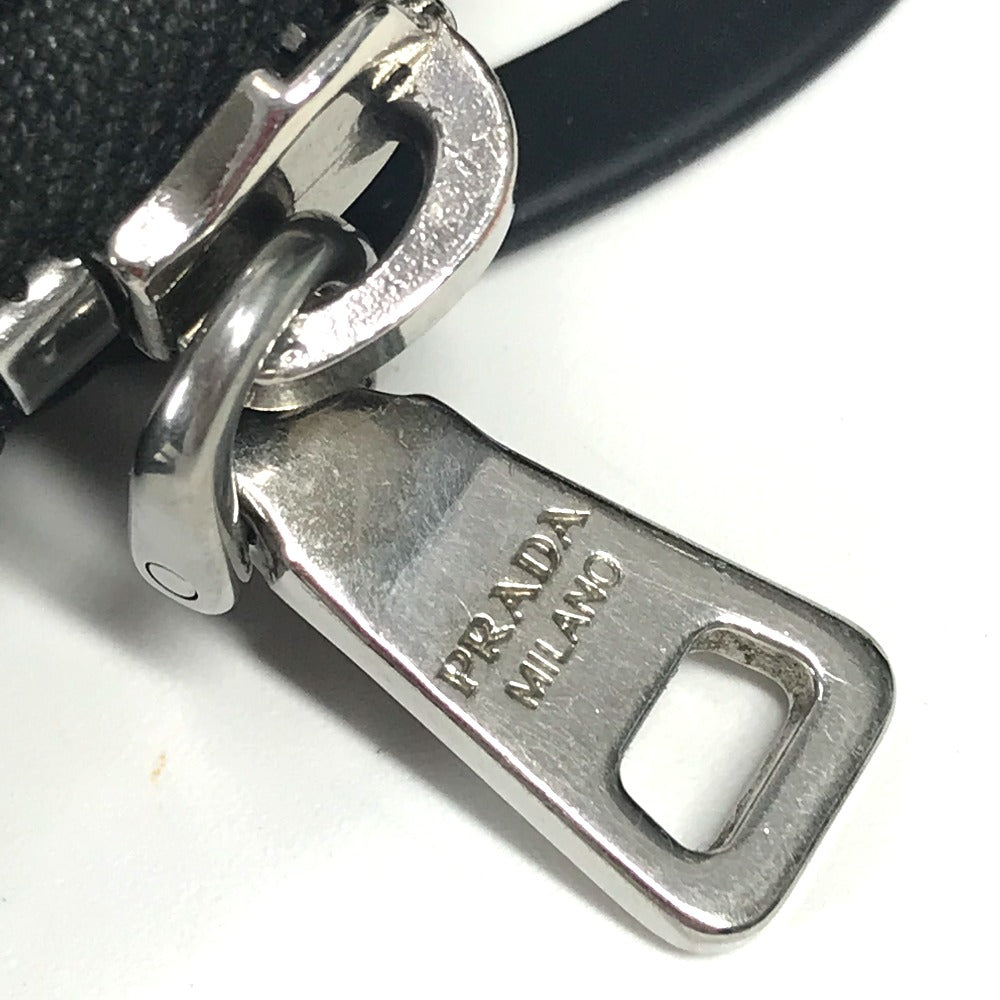 PRADA トライアングルロゴ 三角ロゴ プレート スマホポーチ iphoneケース ネックストラップ付 携帯ケース ナイロン ユニセックス ブラック - brandshop-reference