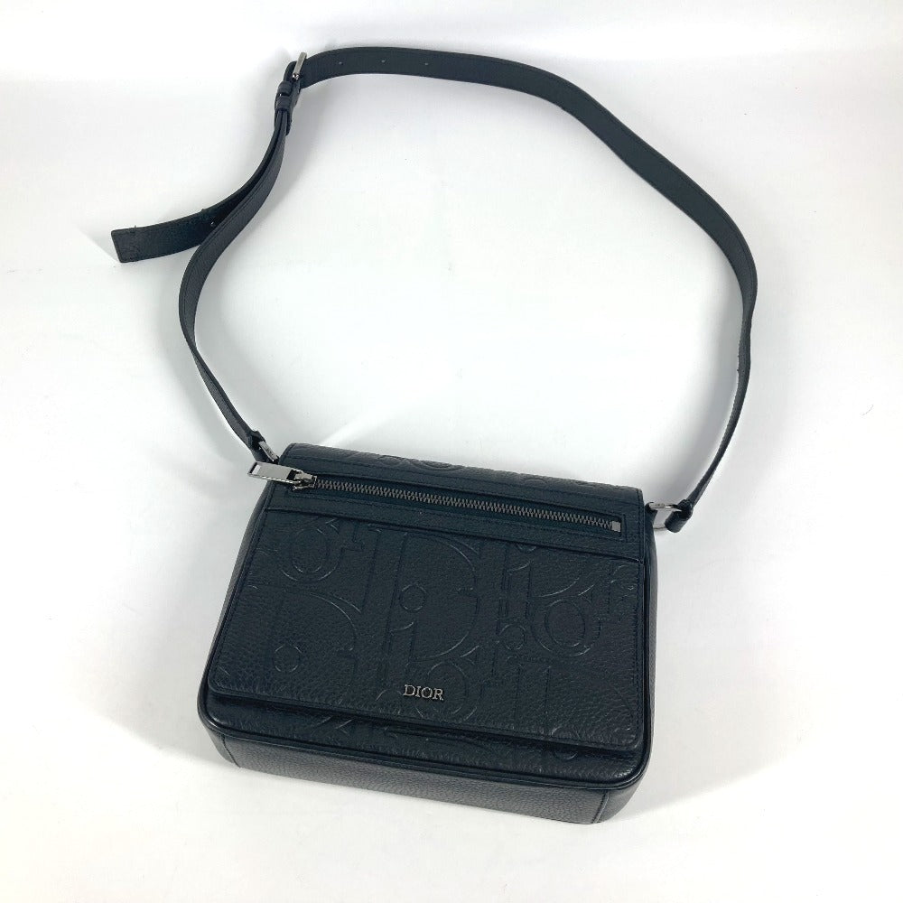 Dior 1ESPO329LLG 24AW フラップ付き 総ロゴ エンボス カバン 斜め掛け ショルダーバッグ レザー ユニセックス ブラック - brandshop-reference