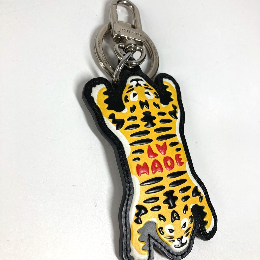 LOUIS VUITTON MP3221 NIGOコラボ モノグラム ポルト クレ・LV MADE タイガー バッグチャーム キーホルダー レザー メンズ イエロー