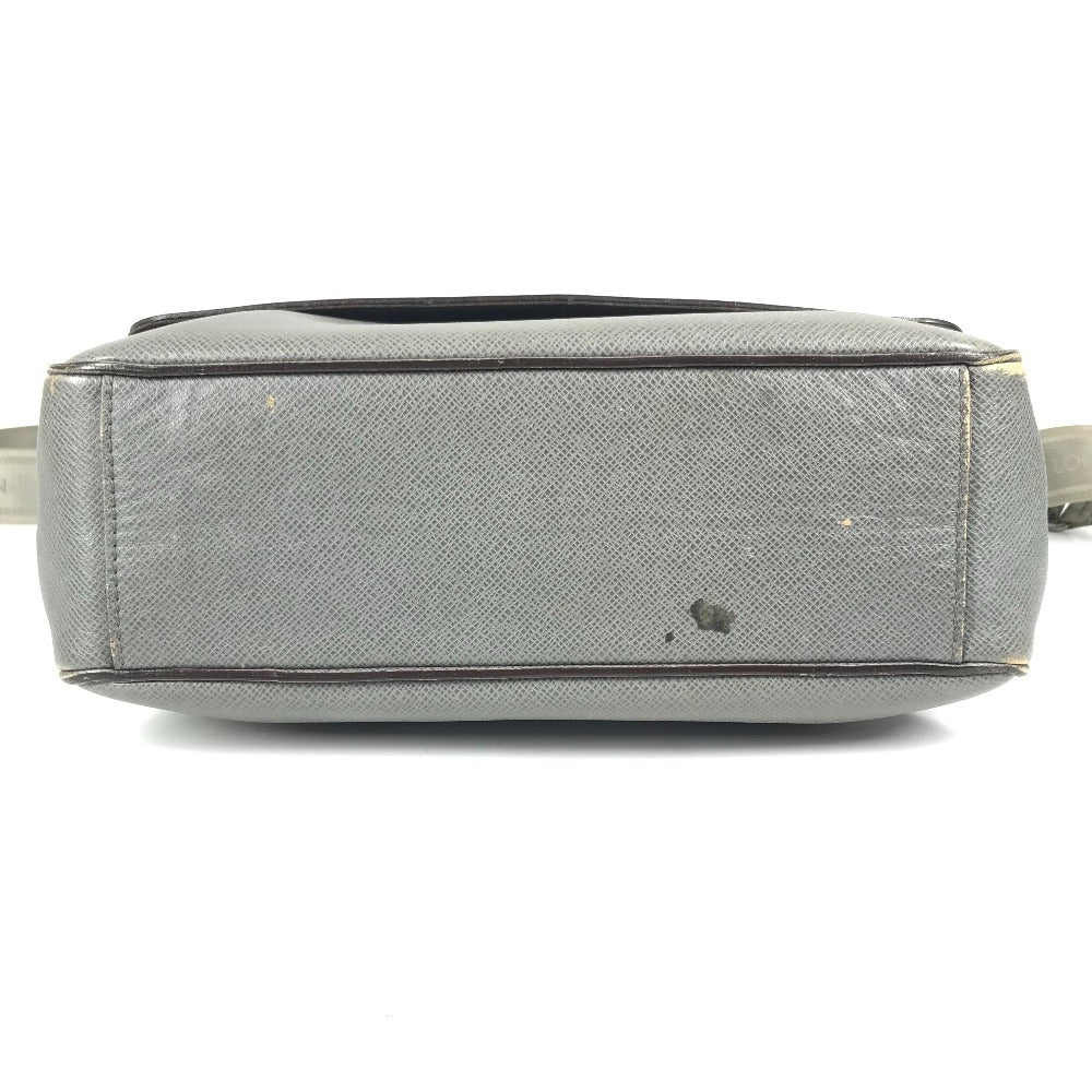 LOUIS VUITTON M32700 タイガ ロマンPM ロマン PM カバン メッセンジャーバッグ フラップ ショルダーバッグ タイガレザー ユニセックス グラシエ グレー