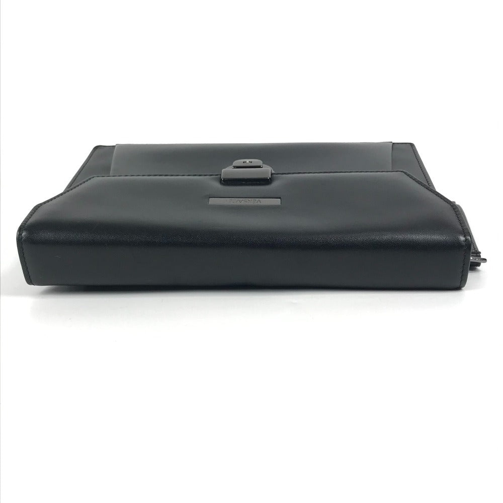 VERSACE ストラップ付き ロゴ カバン ポーチ フラップ クラッチバッグ セカンドバッグ レザー ユニセックス ブラック