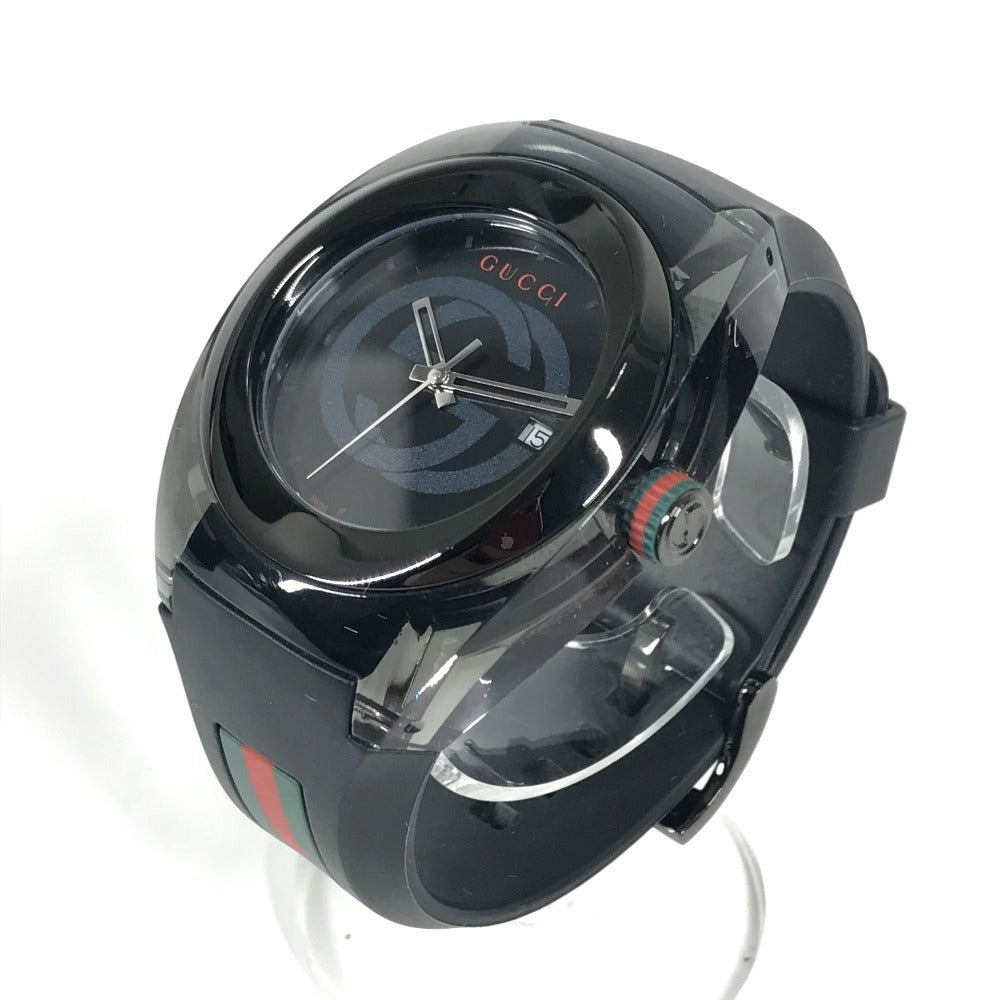 GUCCI YA137107A スケルトン シンク SYNC ロゴ シェリーライン GG メンズウォッチ ウォッチ 腕時計 ラバー ユニセックス ブラック