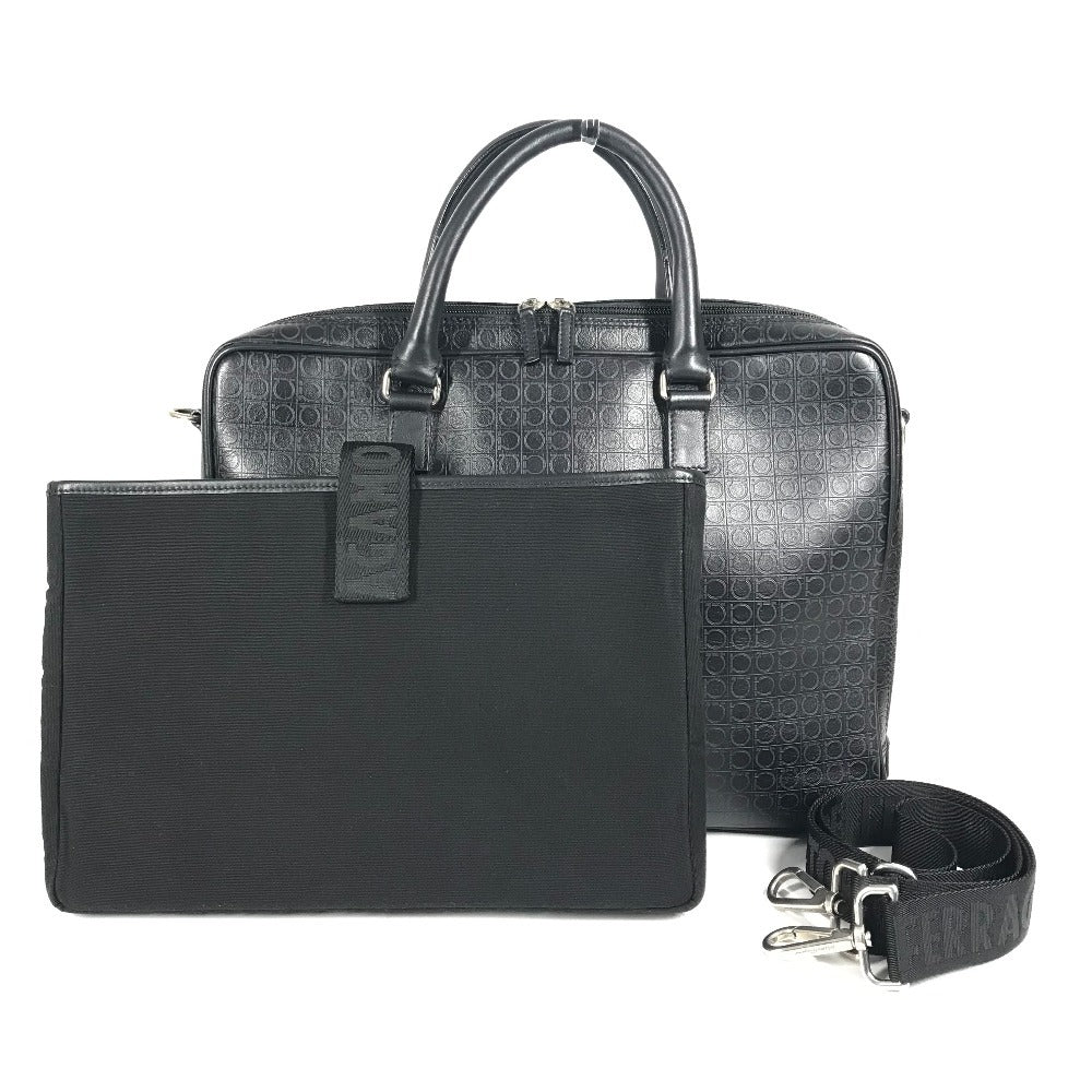 Salvatore Ferragamo 2WAYバッグ ショルダーバッグ カバン ロゴ ガンチーニ ビジネスバッグ ブリーフケース 書類バッグ ハンドバッグ レザー ユニセックス ブラック
