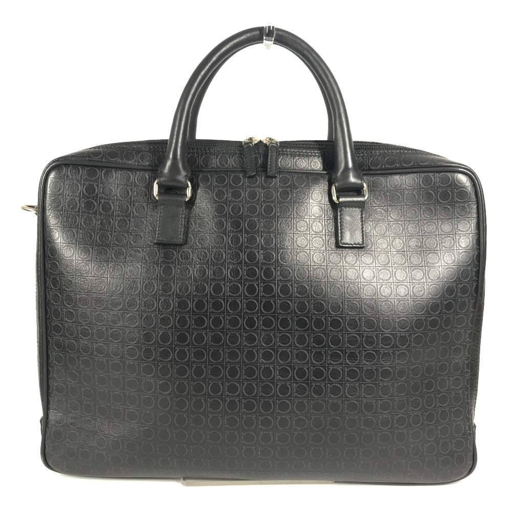 Salvatore Ferragamo 2WAYバッグ ショルダーバッグ カバン ロゴ ガンチーニ ビジネスバッグ ブリーフケース 書類バッグ ハンドバッグ レザー ユニセックス ブラック