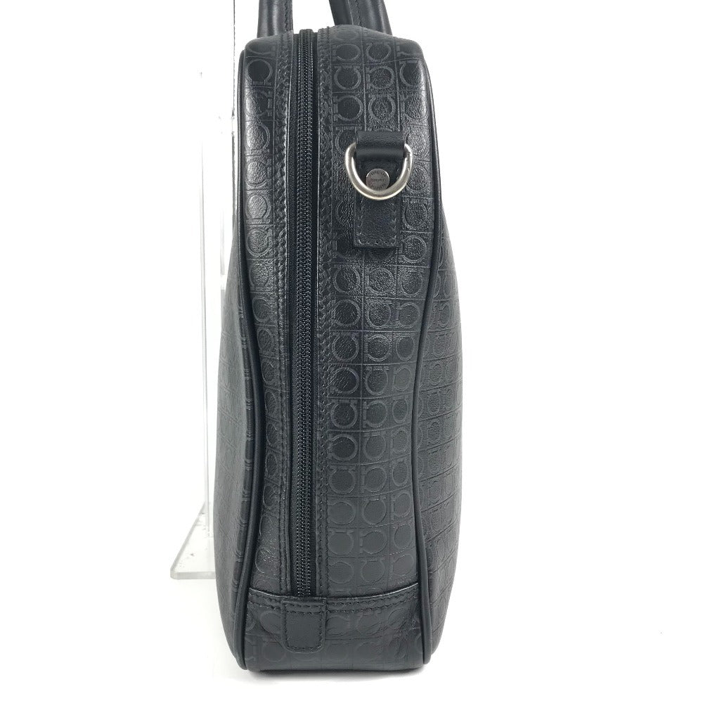 Salvatore Ferragamo 2WAYバッグ ショルダーバッグ カバン ロゴ ガンチーニ ビジネスバッグ ブリーフケース 書類バッグ ハンドバッグ レザー ユニセックス ブラック