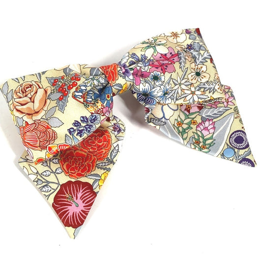 HERMES フラワー 花 バレッタ 《グルネル》 PM 《ブルーム》 ヘアアクセサリー リボン りぼん バレッタ シルク レディース ベージュ