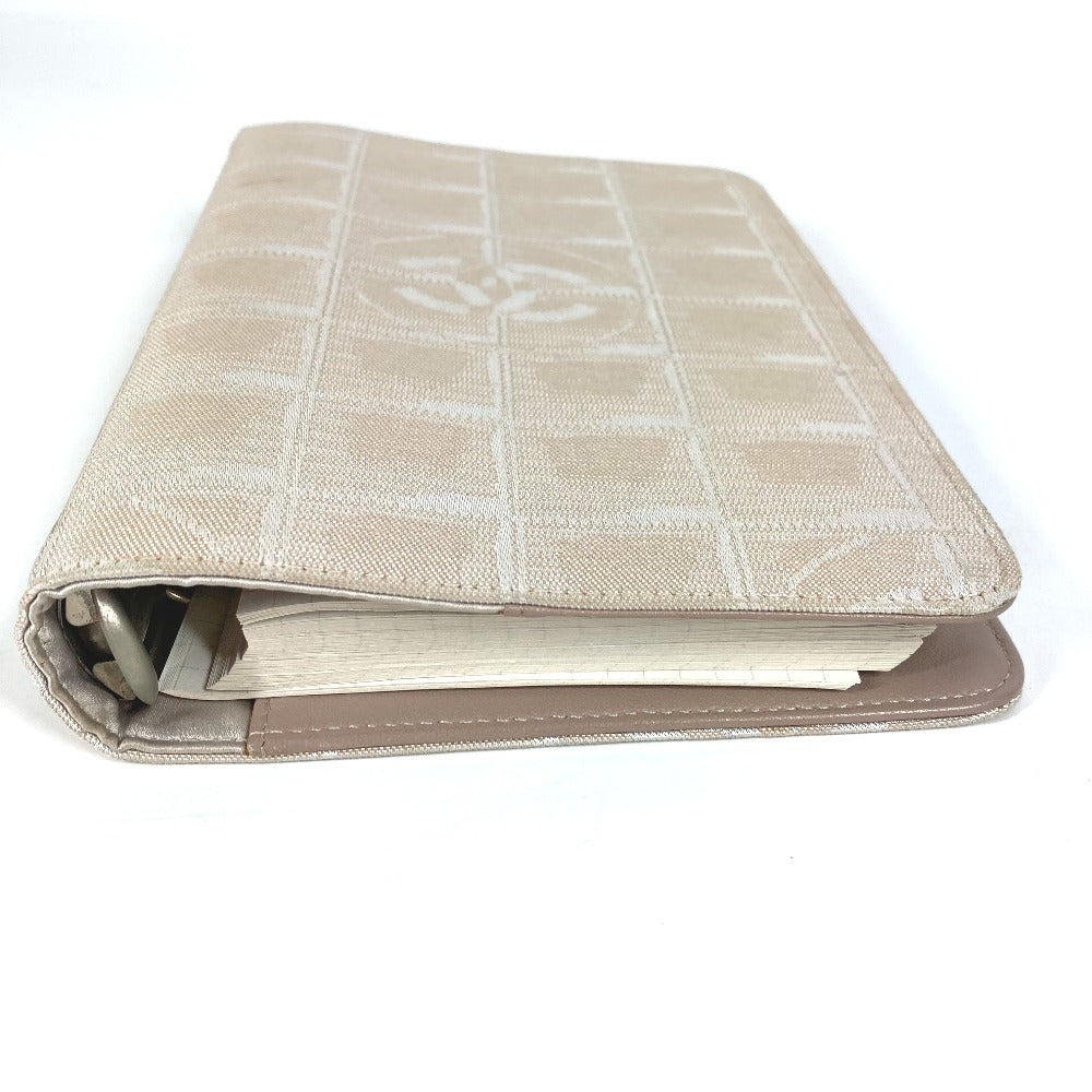 CHANEL ニュートラベルライン ロゴ システム手帳 ステーショナリー 手帳カバー ナイロンキャンバス ユニセックス ベージュ