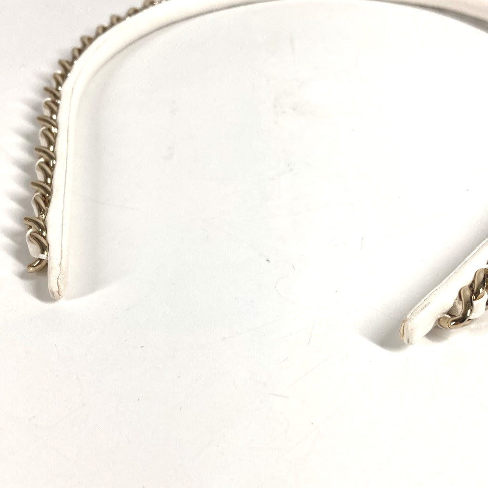 CHANEL 22S チェーン CC ココマーク ヘアアクセサリー ヘッドバンド ヘアバンド カチューシャ レザー レディース ホワイト