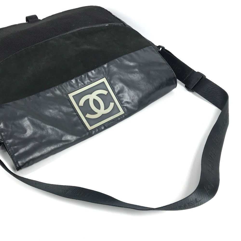 CHANEL スポーツ ロゴ CC ココマーク カバン 斜め掛け フラップ ショルダーバッグ コーティングキャンバス ユニセックス ブラック