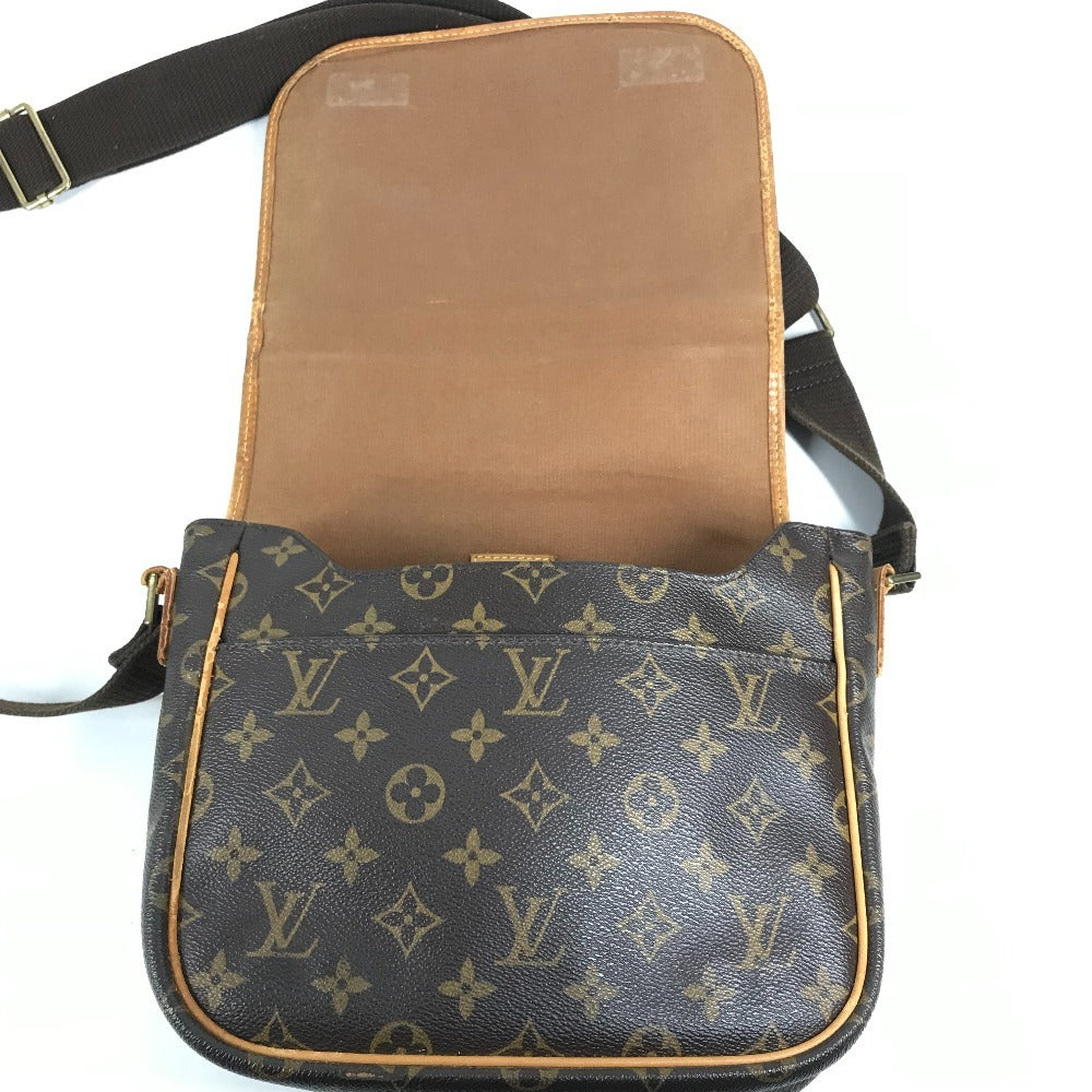 LOUIS VUITTON M40106 モノグラム ボスフォール PM ボスフォールPM 斜め掛け カバン フラップ 肩掛け ショルダーバッグ モノグラムキャンバス ユニセックス ブラウン